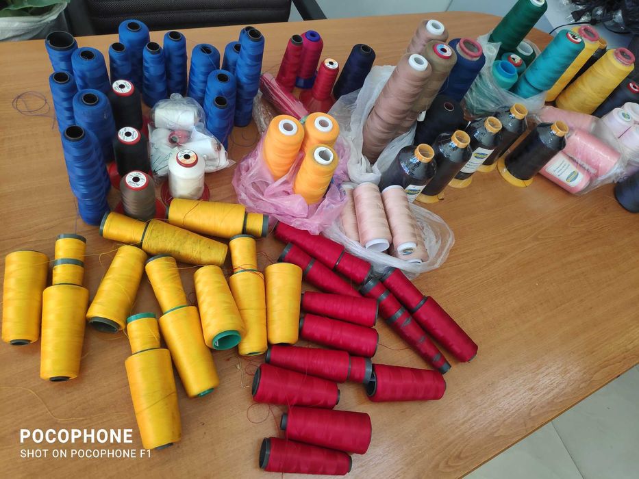 Метални и Пластмасови ципове, шивашки конци наедро, Топ цени