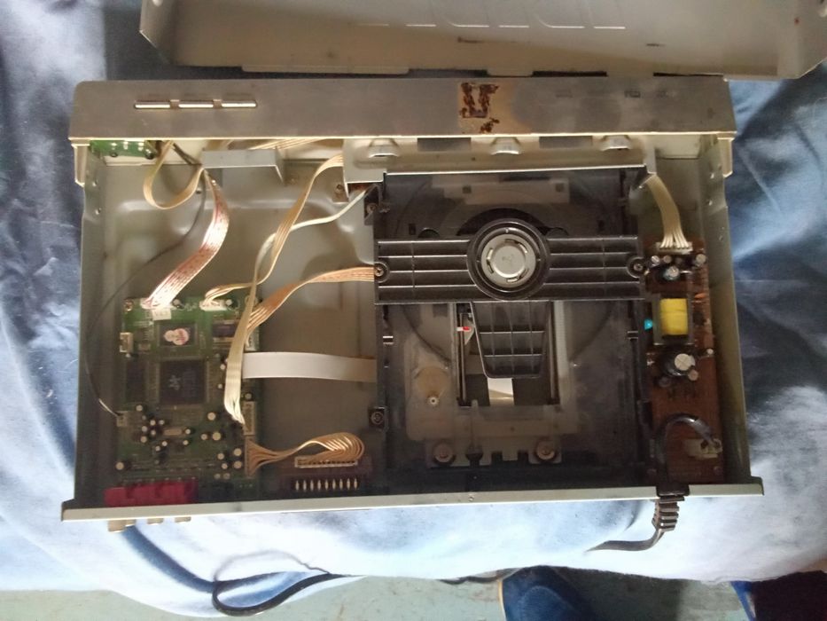 Не рабочие DVD и автомагнитофон