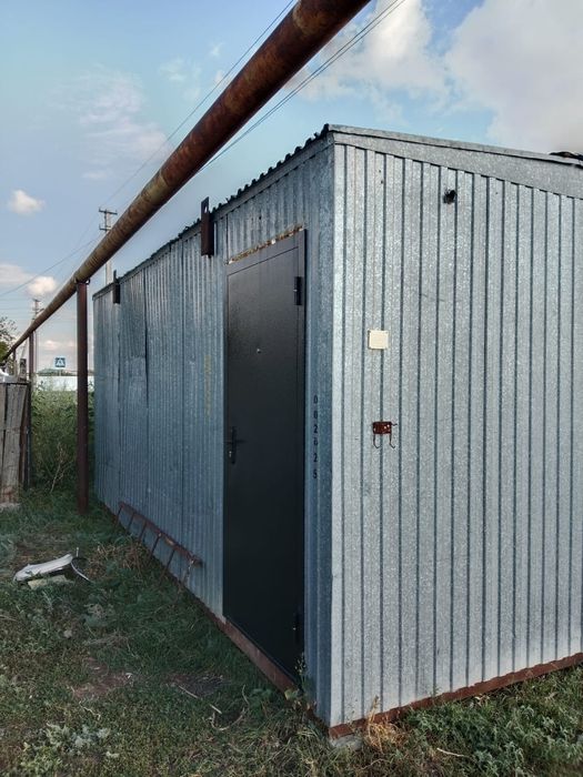 Продам вагончик в харошым састаяни