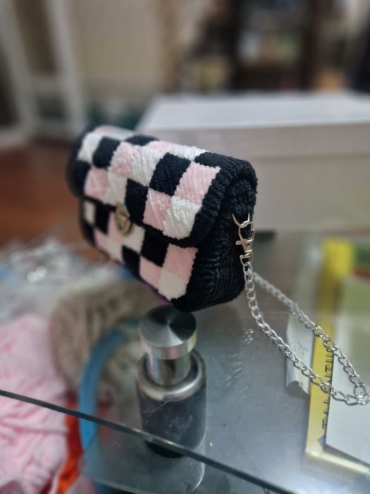 Ръчно изработени дамски чанти