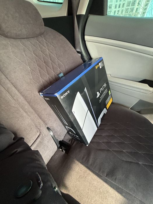 Продам playstation 5 slim 1 tb