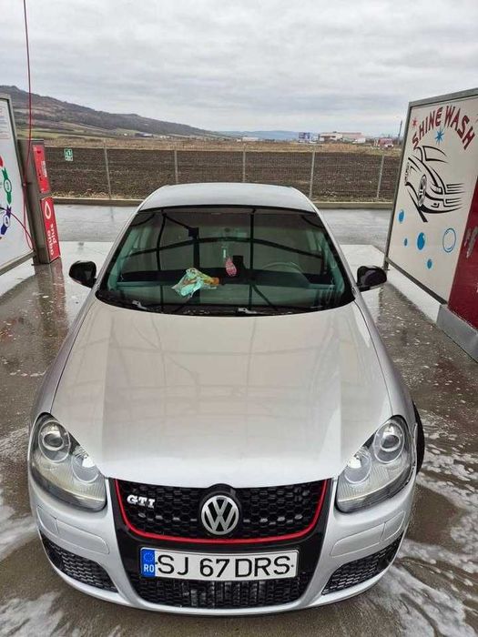 Volkswagen Jetta 2.0 TDI 170 CP
