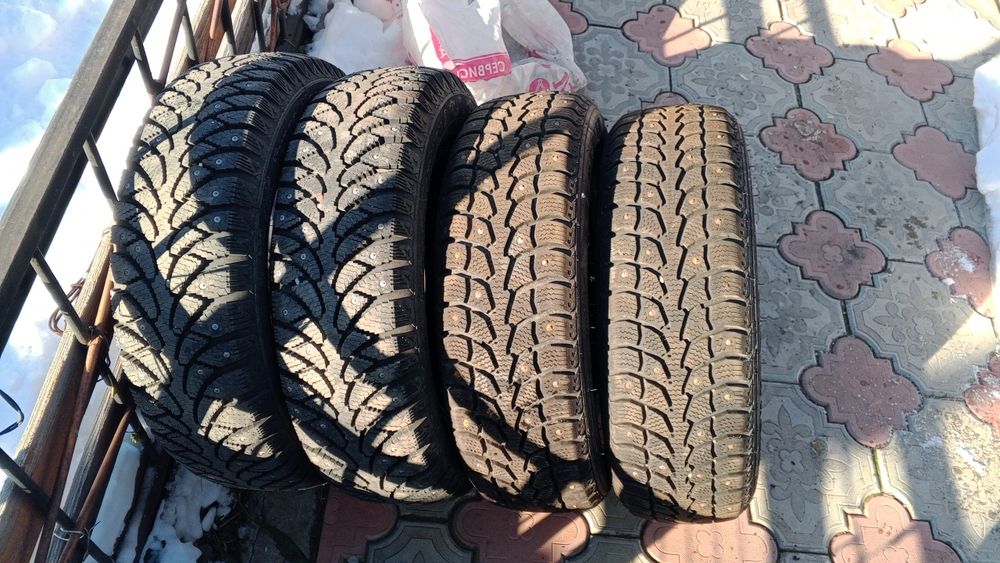 Зимние шины шипованые
