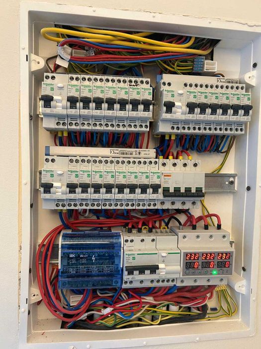 Electrcian  Autorizat