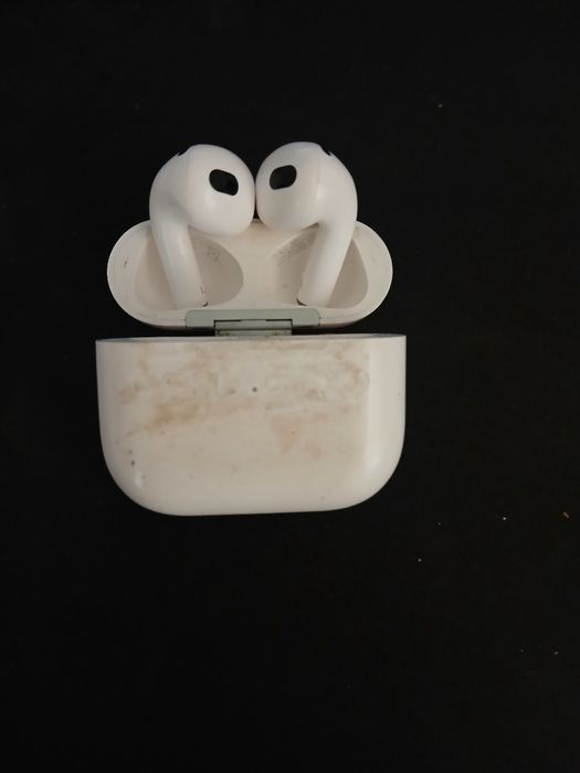 Airpods sotaladi #Srochna