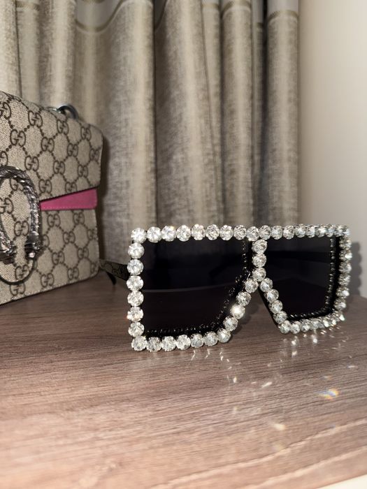 Елегантни очила