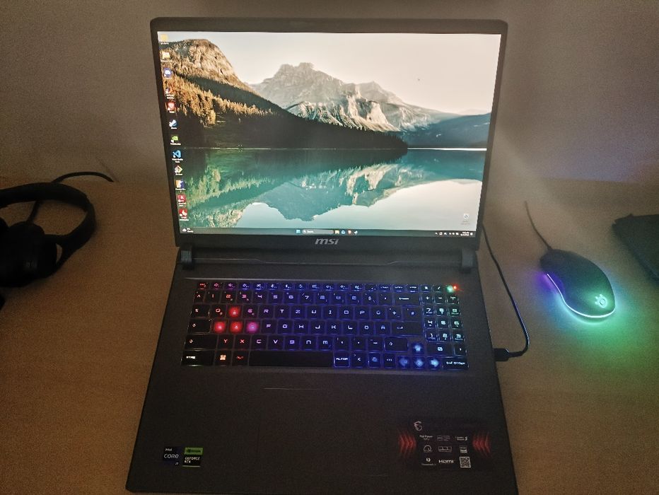 Msi vector 17 hx a13whg full-box