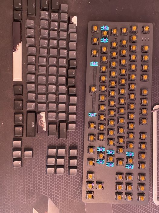 Red square keyrox tkl equinox