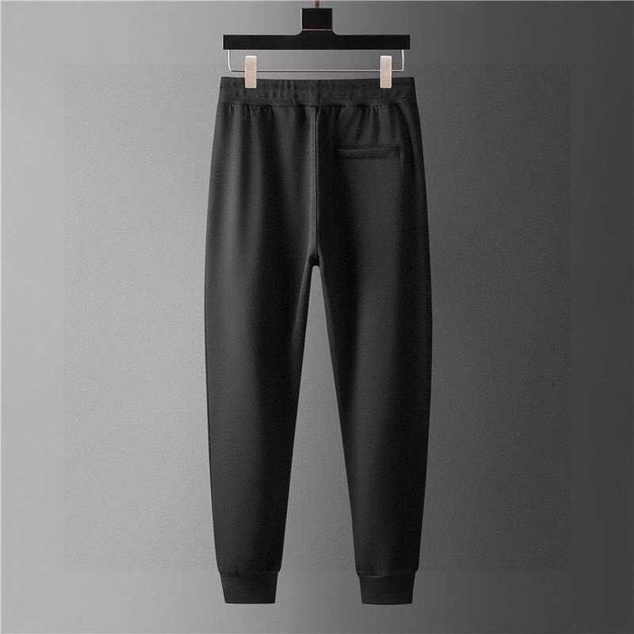 Aduc pe comanda Compleu MAISON MARGIELA