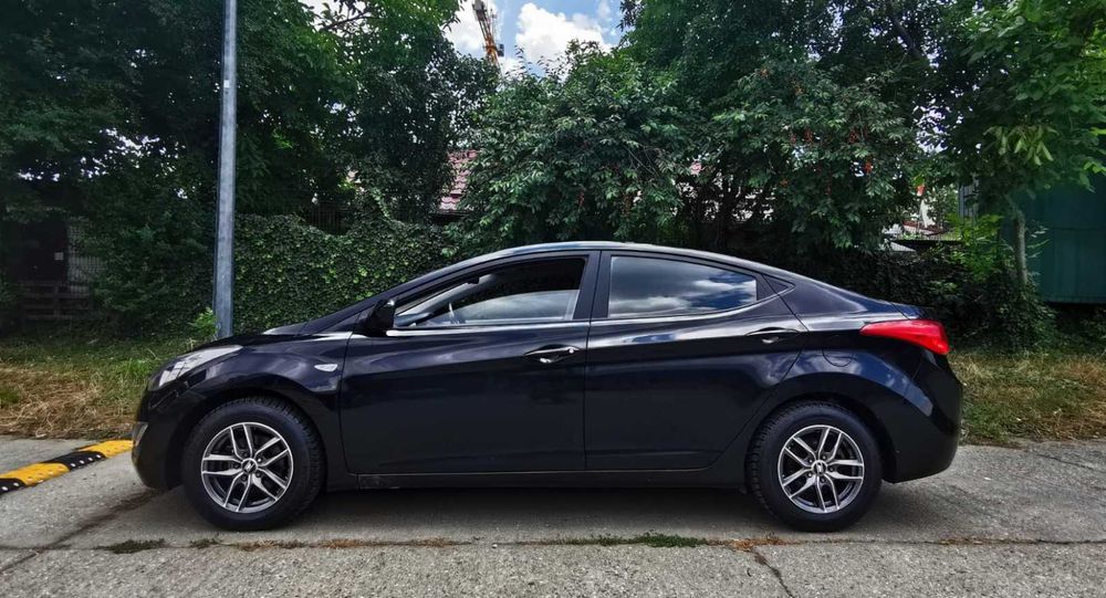 HYUNDAI Elantra 2014 — imagine 2