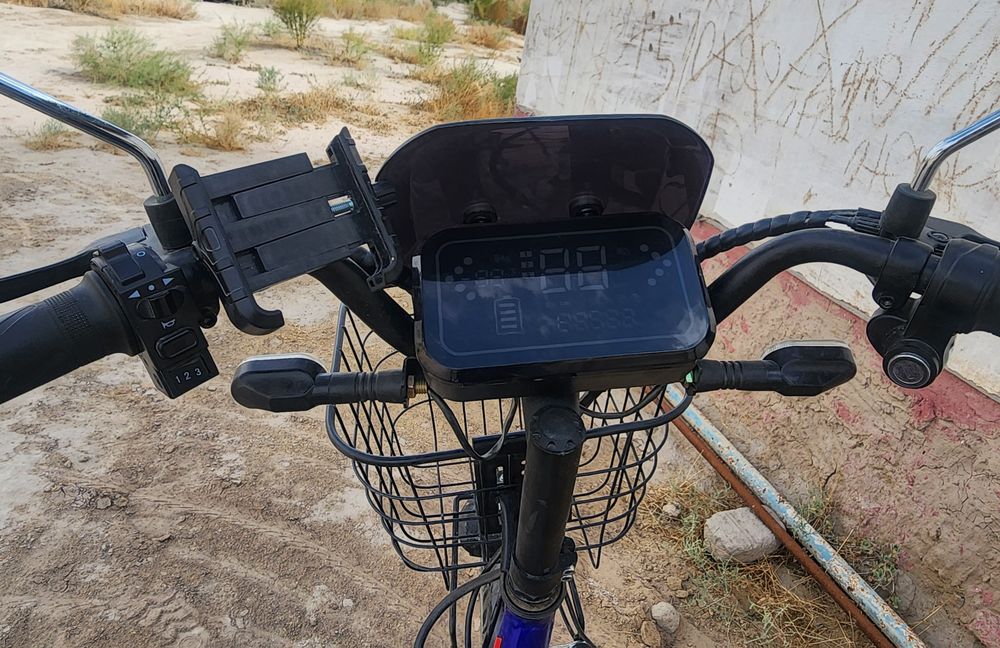 Feysal veloskuter