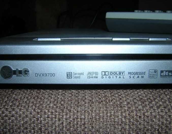 LG DVX9700 DivX DVD CD Player