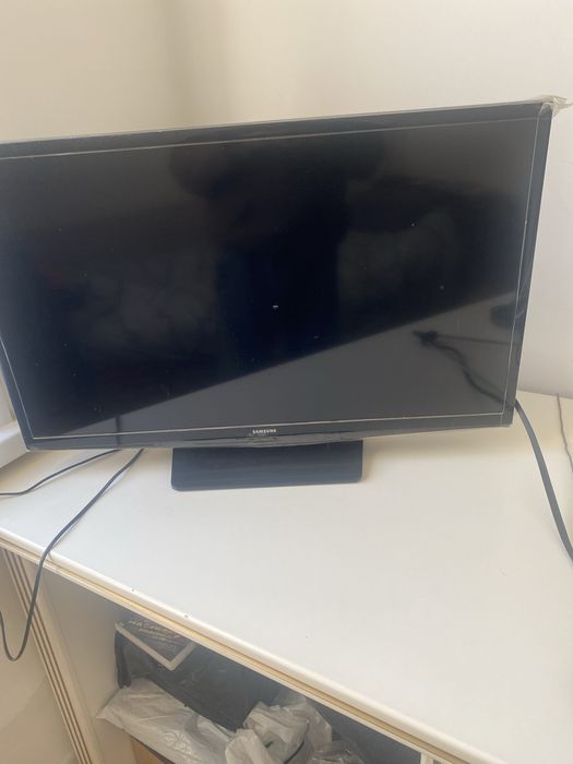 Продам телевизор Самсунг