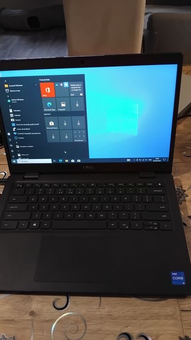 Laptop Dell, cumpărat nou, i5,gen.11, 16 gb ddr4,win licenta
