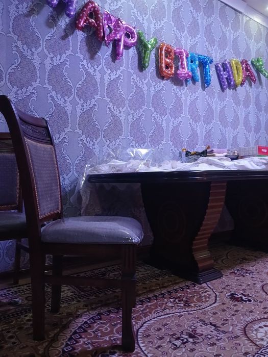 Stol stul mebel mehmonxona