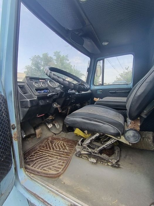 Gaz 5307 tayyor ishlab turgan moshina