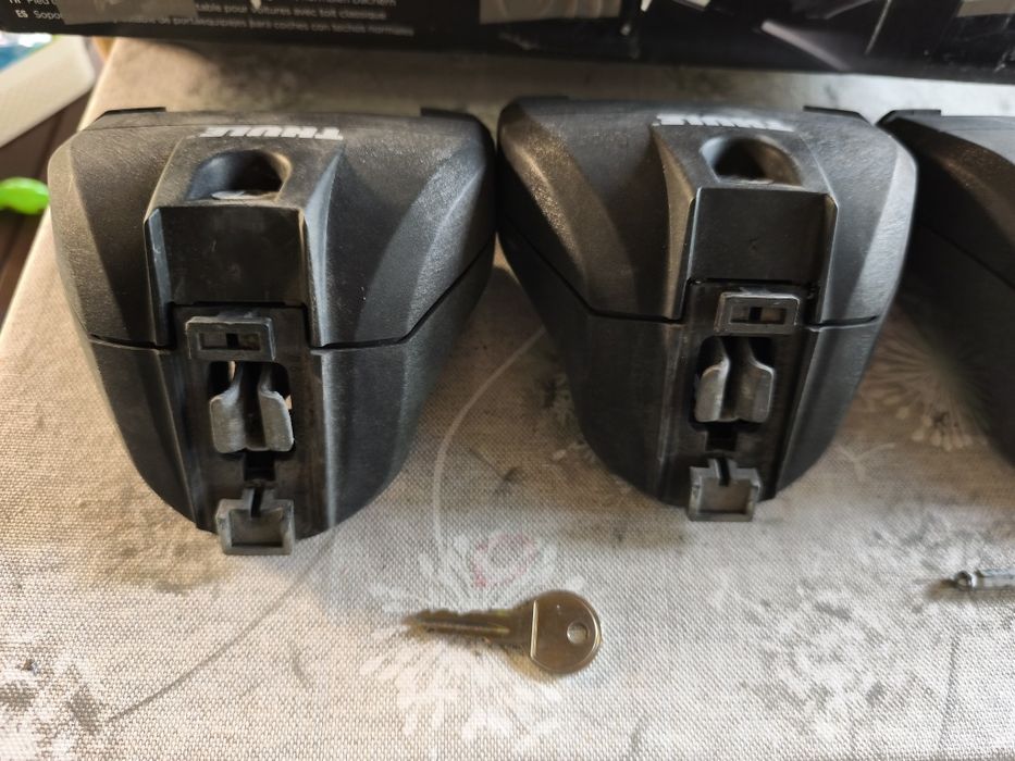 Захват Thule Audi Q5 (може да пасва и за други модели)
