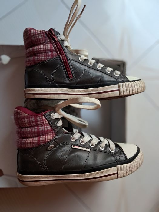 Кецове British knight