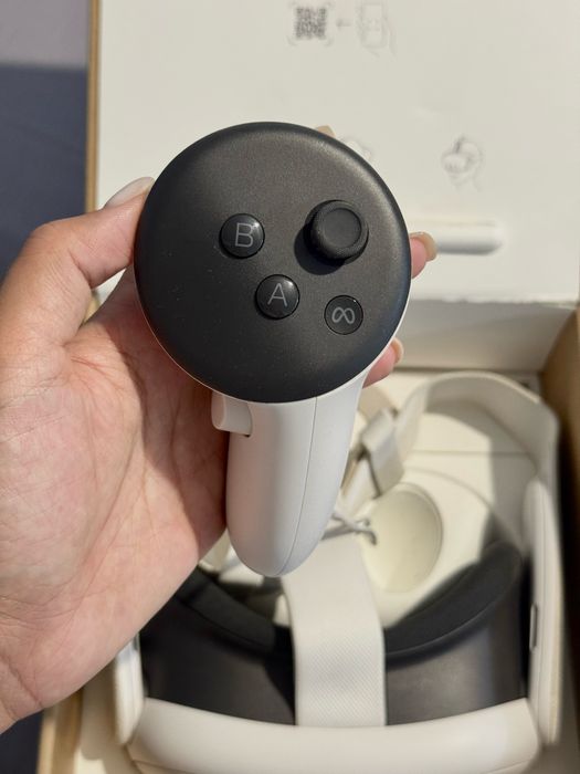 Очки виртуальной реальности Meta Quest 3