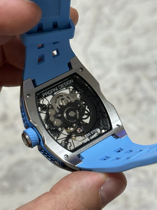 Продам часы Pagani Design