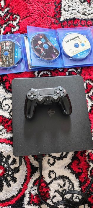 De vânzare Ps4 in stare buna