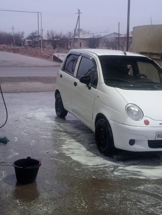 Matiz sotiladi 2002 yil gaz+benzin