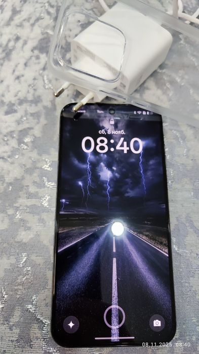 Realme 15T. 8/128. Батарея 7000 мАч