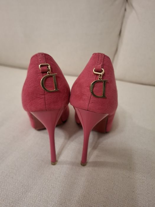 Нови дамски  елеганттни обувки Dior