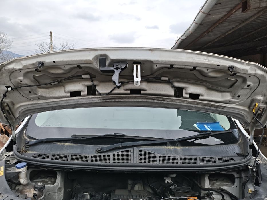 Преден капак за Пежо/Peugeot Expert 17г.