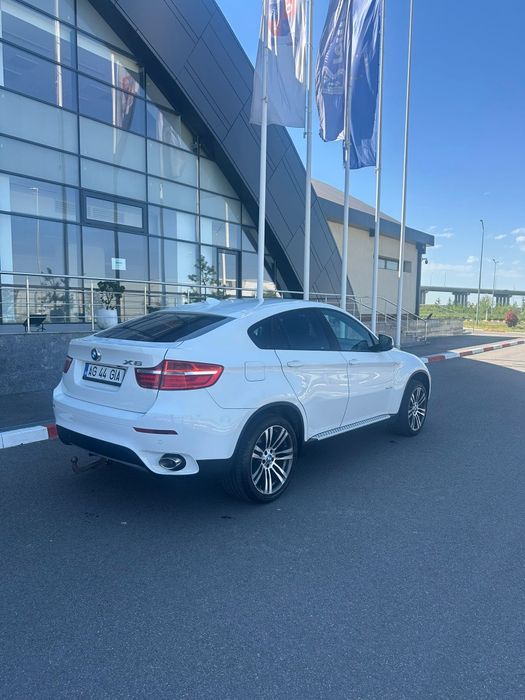Vând BMW X6 M Pachet de fabrica