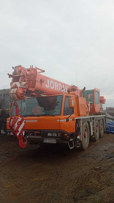 Inchiriem macara Faun 35