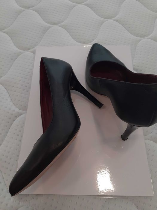 Дамски обувки естествена кожа с висок ток