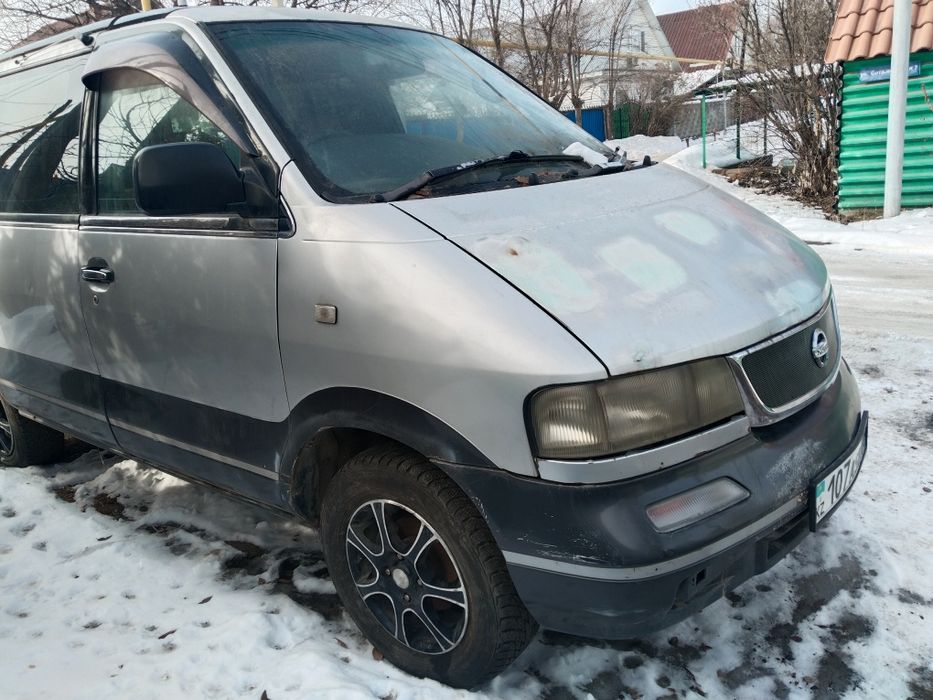 Ниссан Ларго W30 на разбор