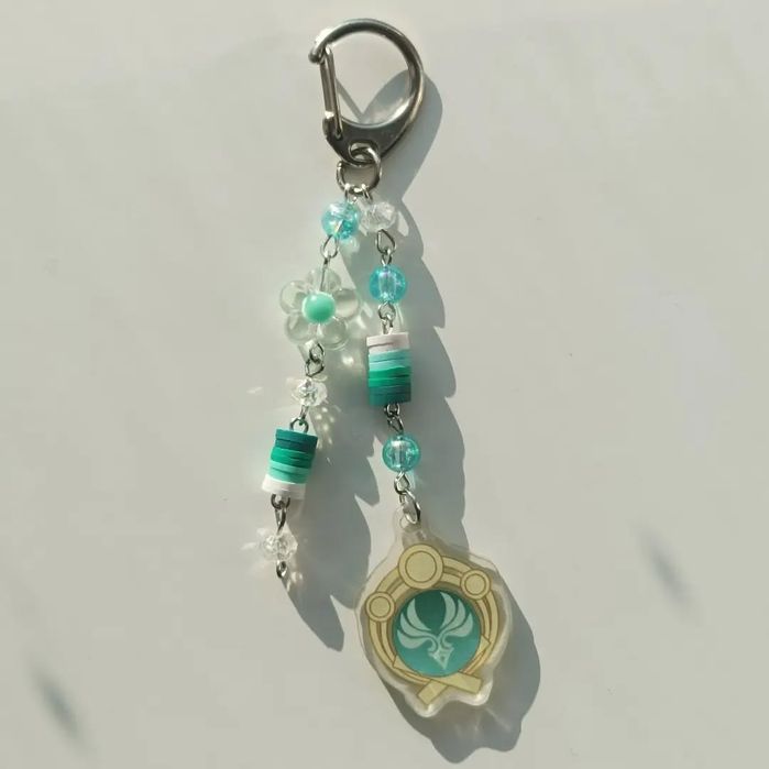 брелоки ручной работы.