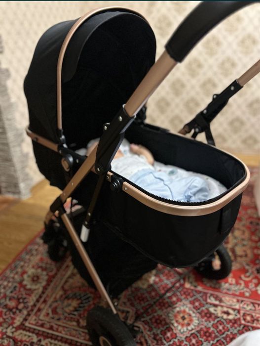 Продам коляску  Belecco