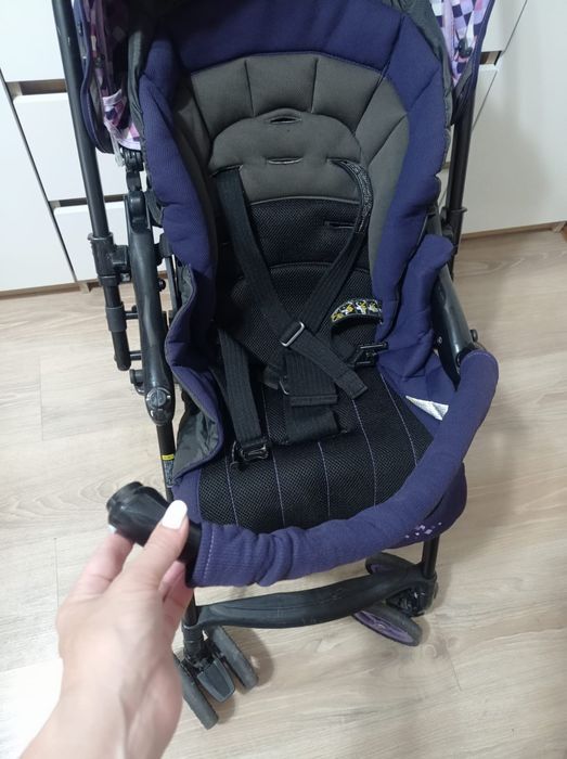 Продам  прогулочную коляску