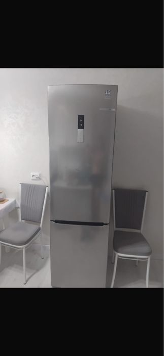 Холодильник новый почти