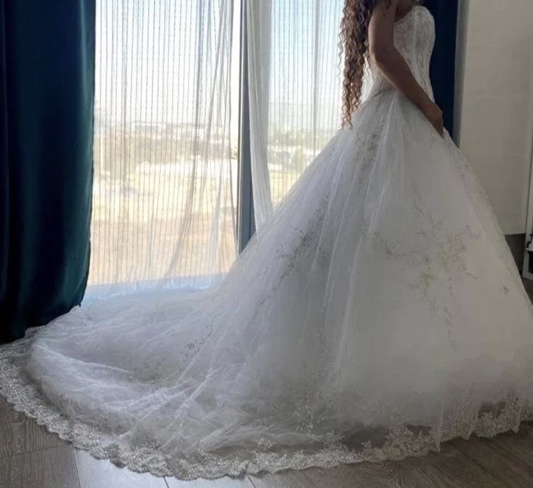 Rochie de mireasa Demetrios