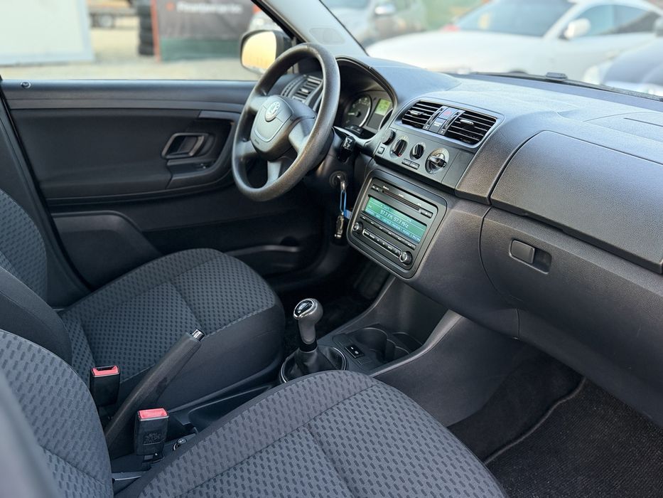 Skoda Fabia Elegance 2012/10 Rate/Garantie/Revizii