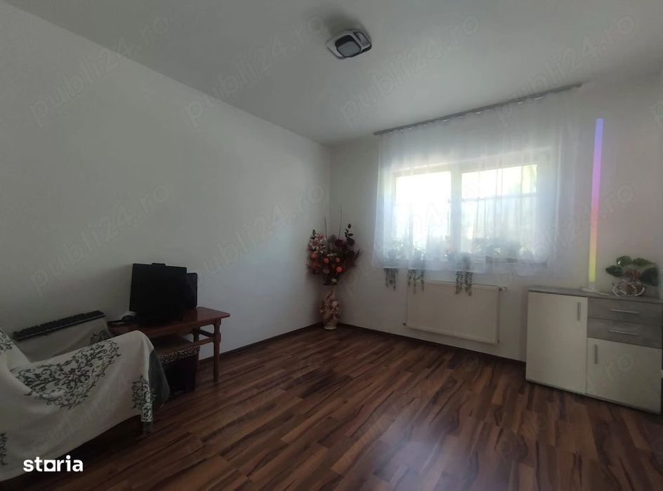 Apartament cu 3 camere si gradina, 2 parcari, zona Fagului — fotografia 3