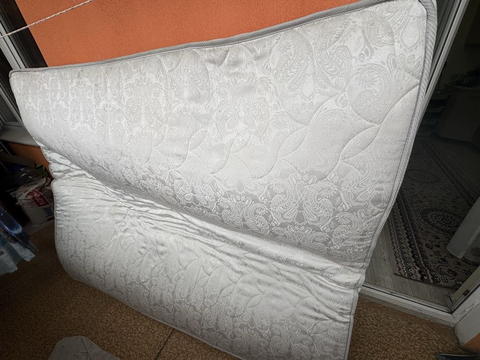 Матрас стандартного размера