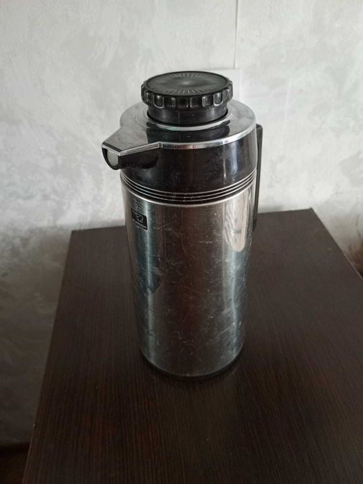Продам термос для чая и кофе, стеклянная колба