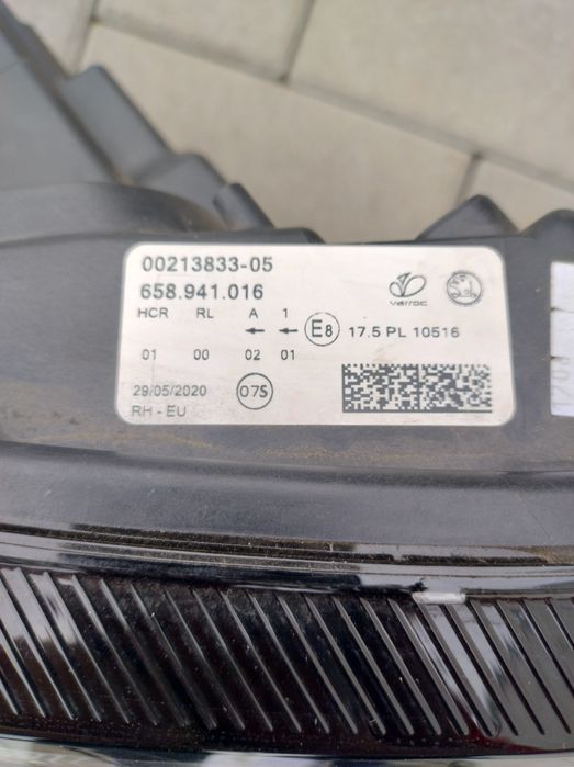 Far de Skoda Kamiq