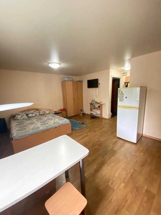 Продаётся 1-комнатная КЖБИ