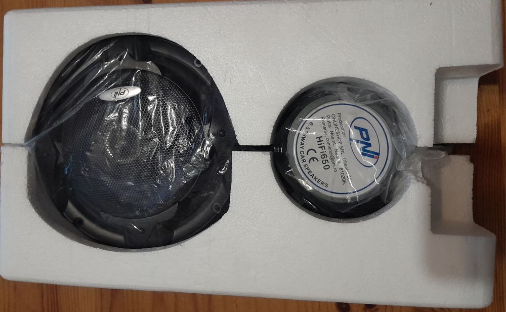 Difuzoare Auto   120w