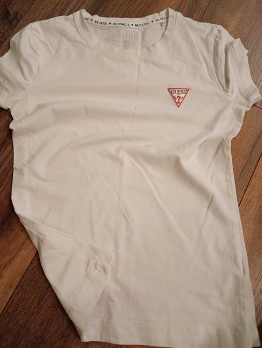 Тениски на Guess и Adidas