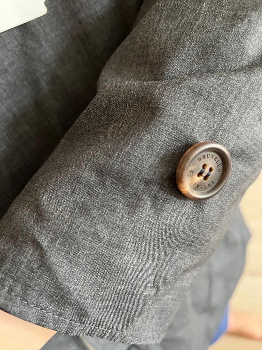 Продам мужской плащ brunello Cucinelli