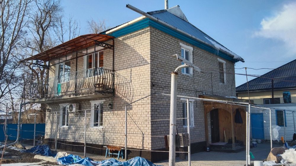 Продам дом и участок