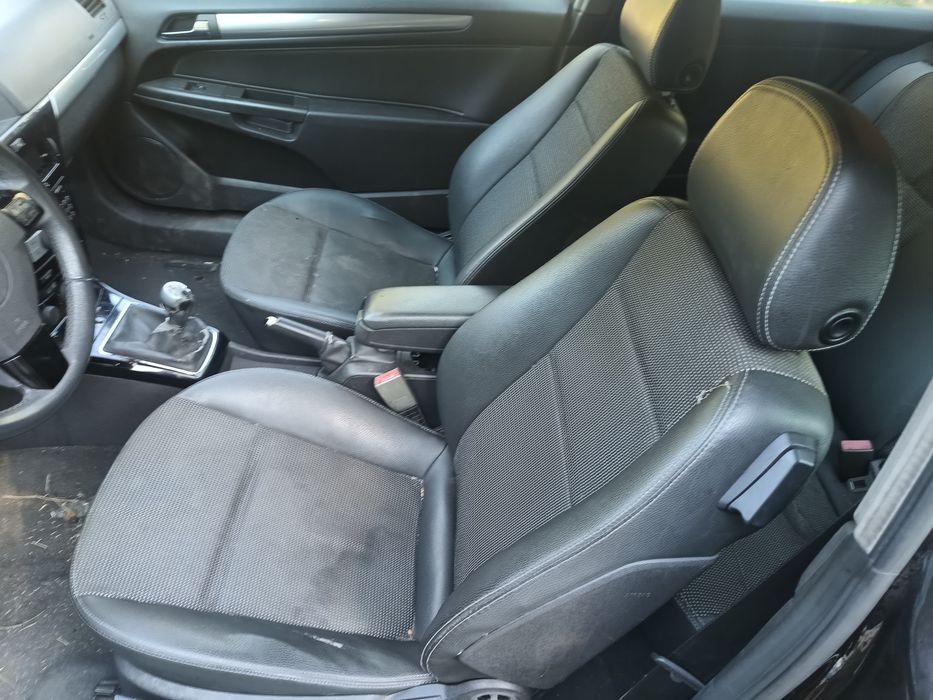 Опел Астра Х ГТЦ Z17DTR (НА ЧАСТИ)