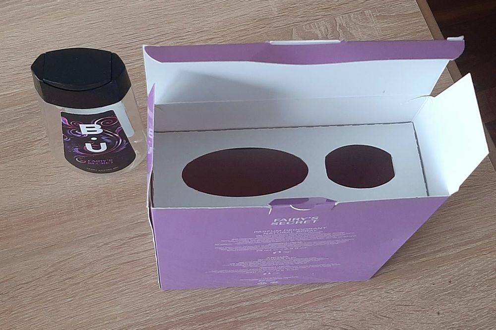 Празна кутия на BU иРетро ,ръчно  мулти ренде от80-те год и старинен п